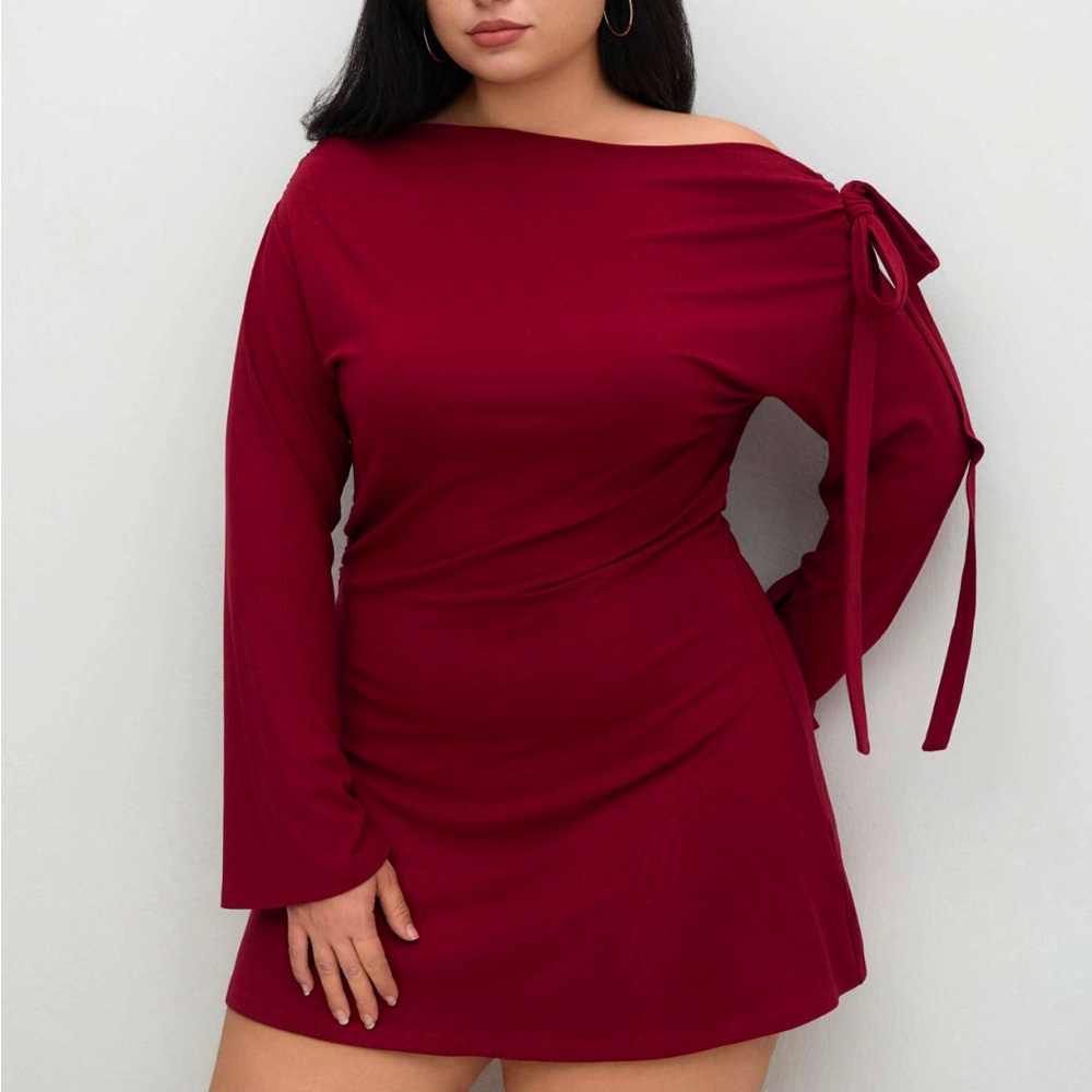 Cider ASYMMETRICAL SHOULDER RUCHED MINI DRESS